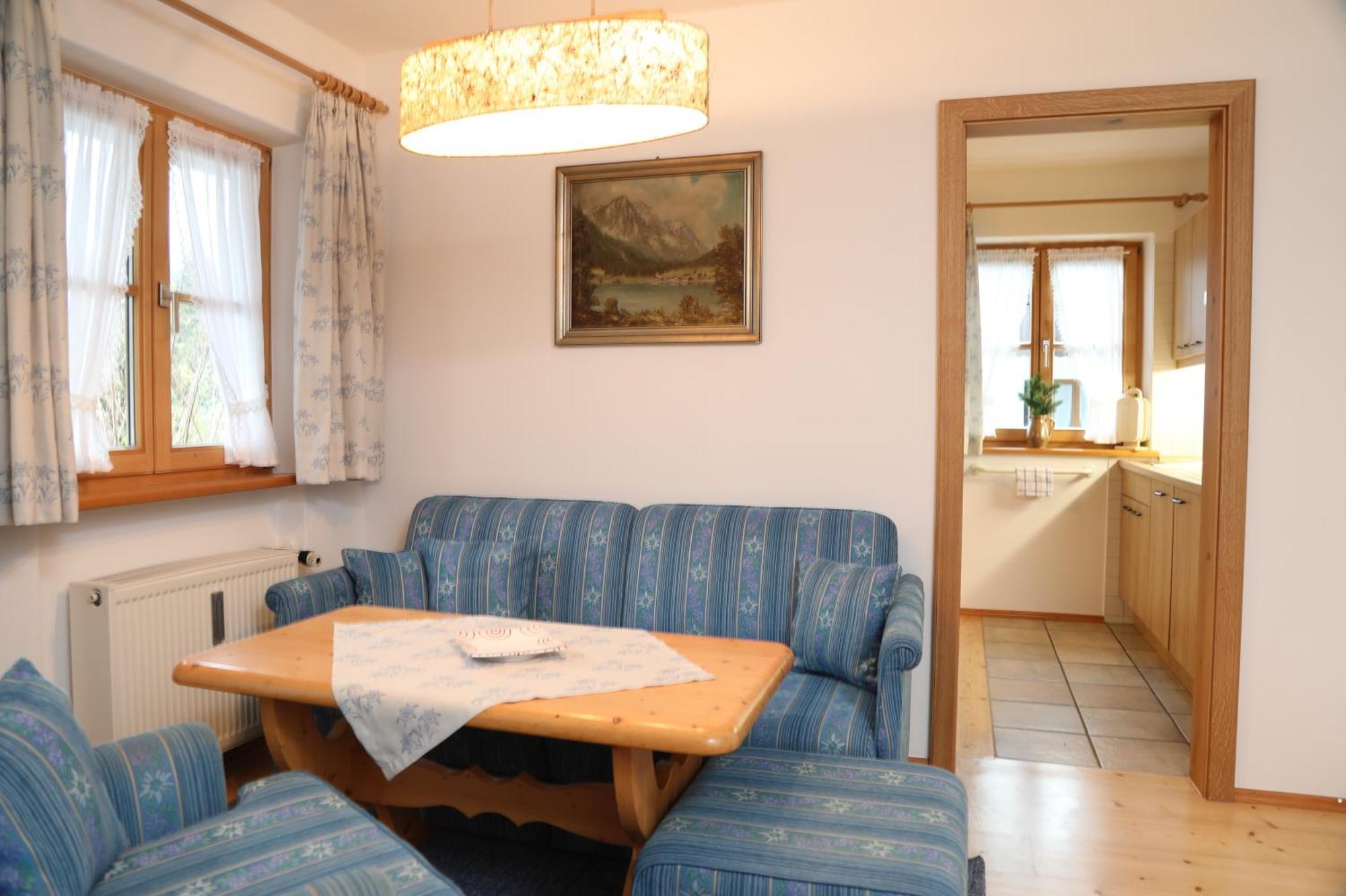 Almroeserl Mittenwald Extérieur photo