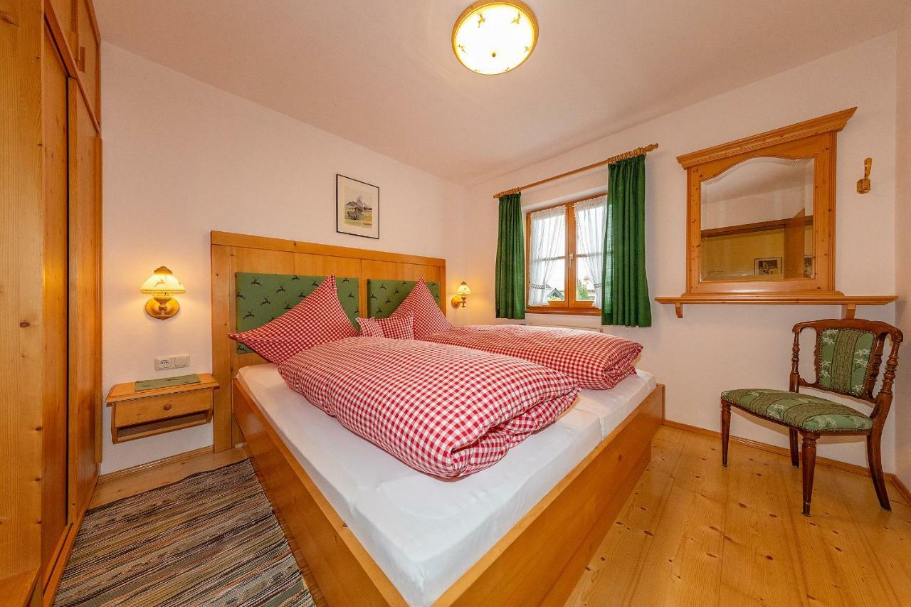 Almroeserl Mittenwald Extérieur photo
